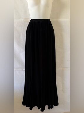 Vintage Patra Black Velvet Maxi Skirt Sz S Flare Hem Whimsigoth Witchy Vampy